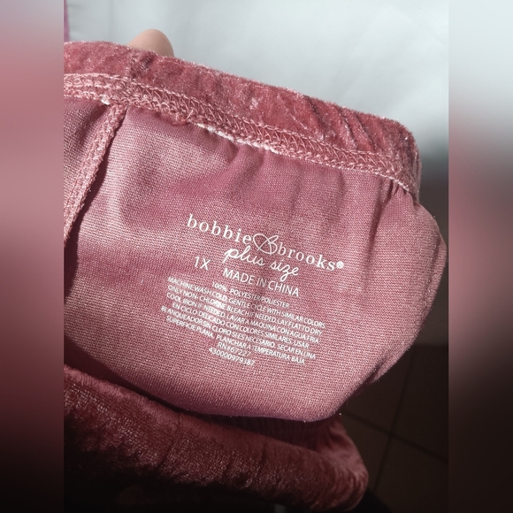 Velvet Burgundy Pants - Picture 4 of 5